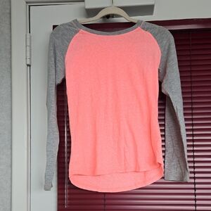 Gray and Pink Women's Raglan Top